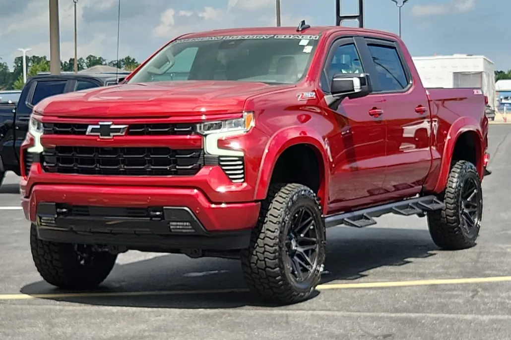 2025 Chevrolet Silverado 1500 RST photo 1
