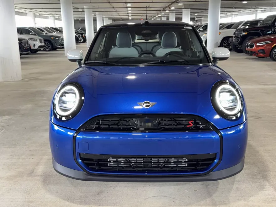 2026 Mini Cooper Convertible Signature photo 1