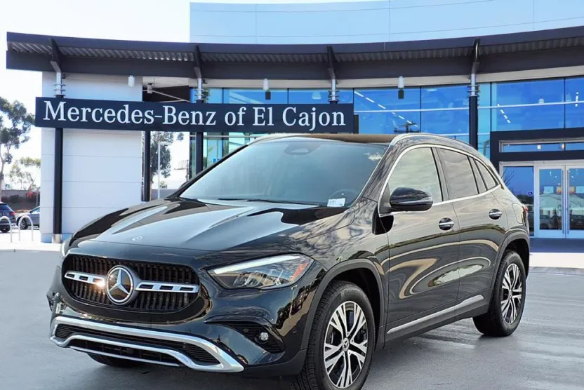 2025 Mercedes Benz GLA photo 1