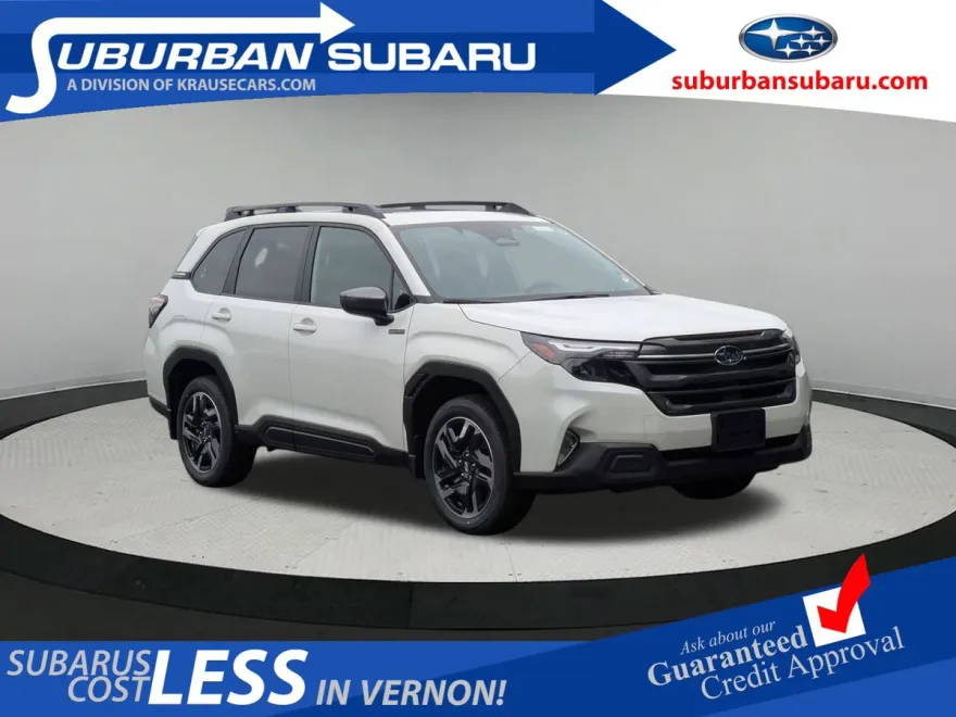 2025 Subaru Forester Premium photo 1