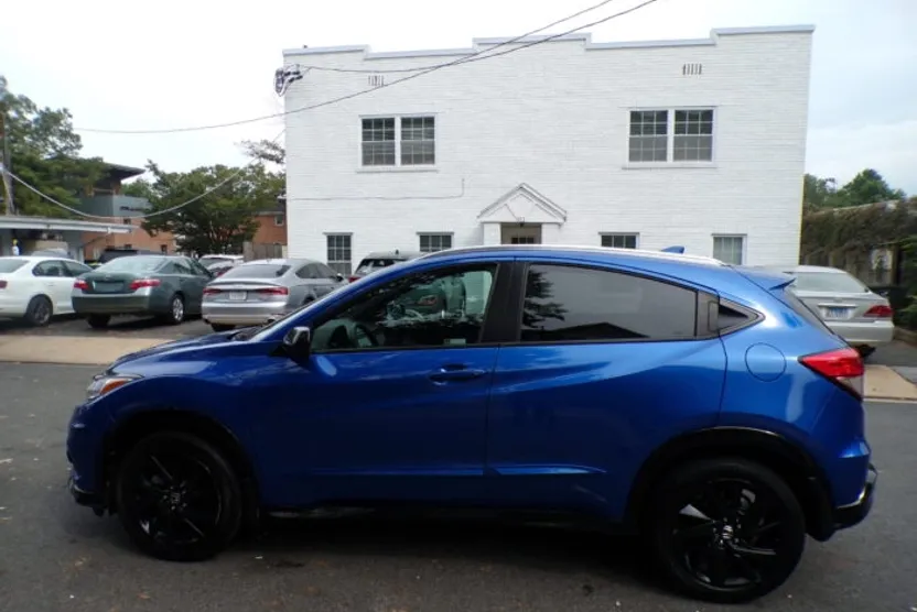 2021 Honda HR-V Sport photo 1
