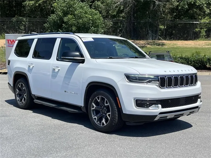 2023 Jeep Wagoneer Series III photo 1