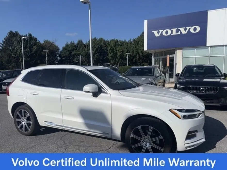 2021 Volvo XC60 T5 Inscription photo 1