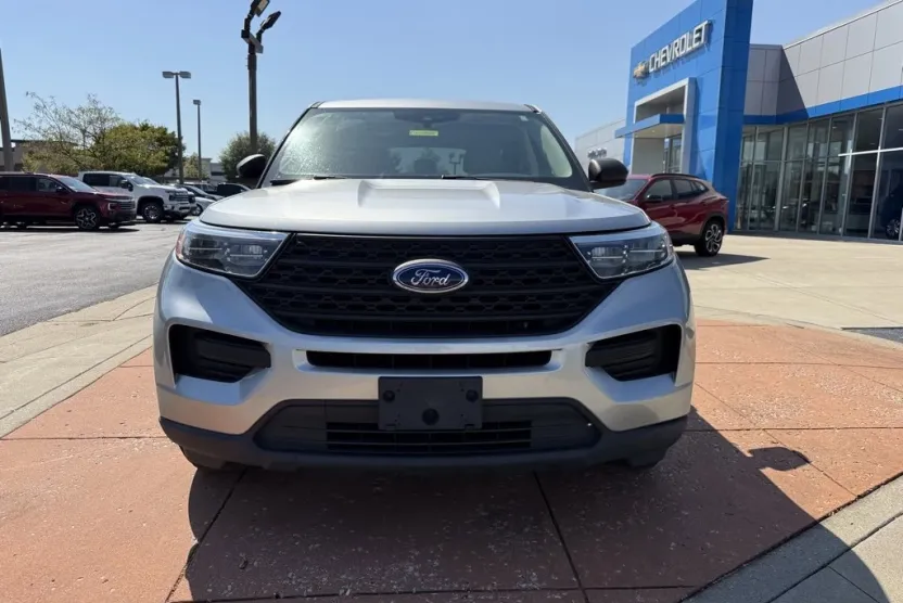 2021 Ford Explorer Base photo 1