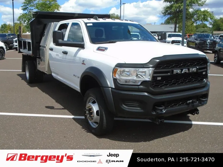 2022 Ram 4500 Tradesman photo 1