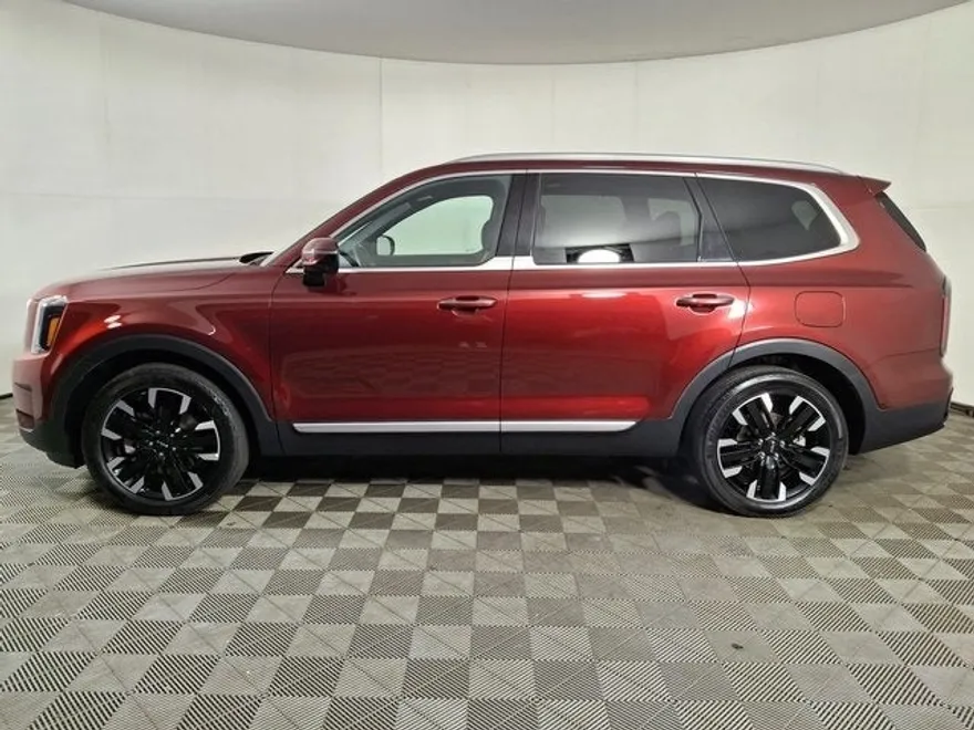 2023 Kia Telluride SX photo 1