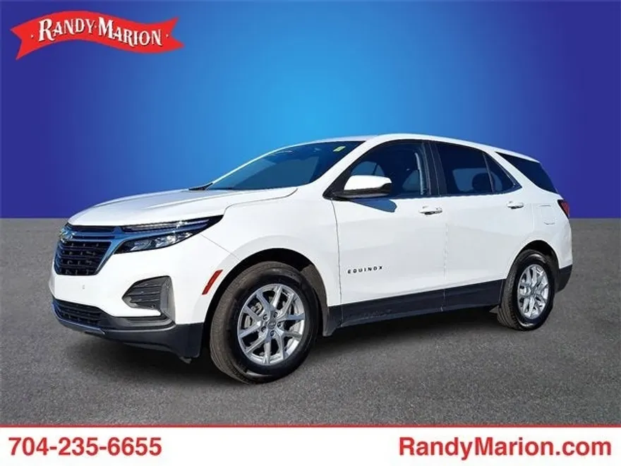 2023 Chevrolet Equinox LT photo 1
