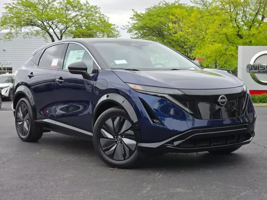 2025 Nissan ARIYA Evolve+ photo 1