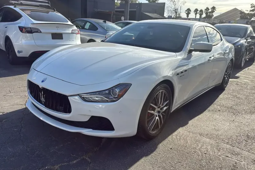2014 Maserati Ghibli Q4 photo 1
