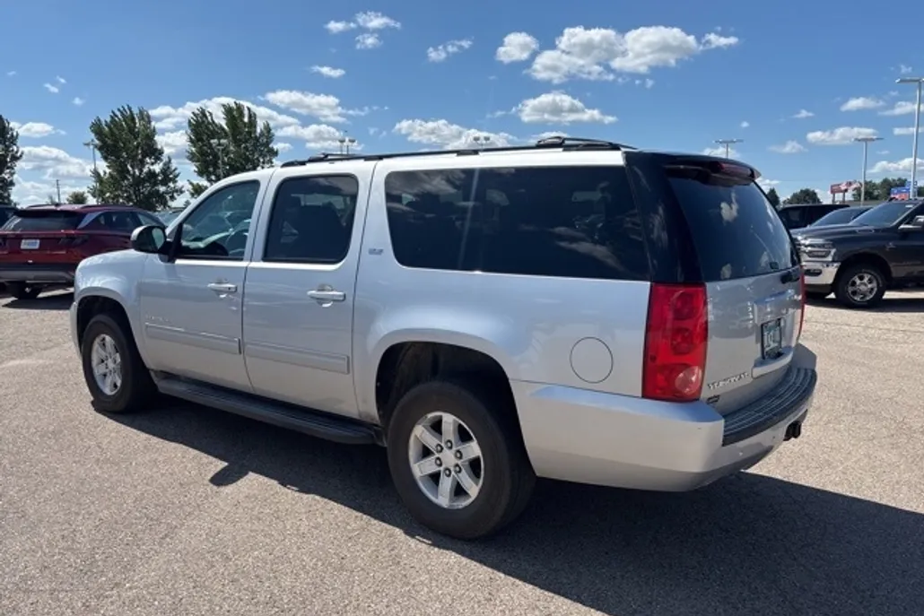 2013 Gmc Yukon XL SLT 1500 photo 1