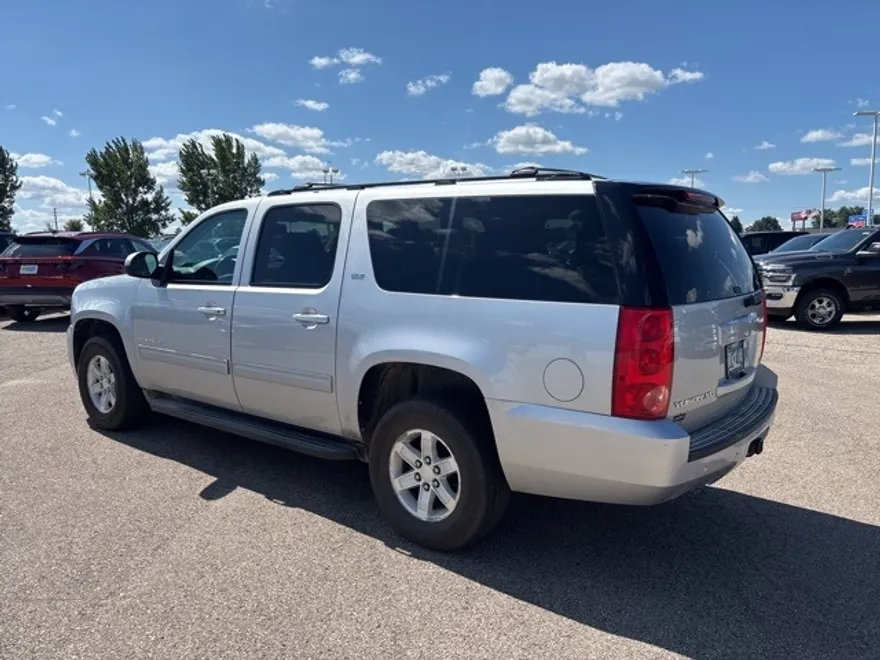 2013 Gmc Yukon XL SLT 1500 photo 1