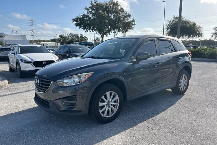 2016 Mazda CX-5 Sport photo 1