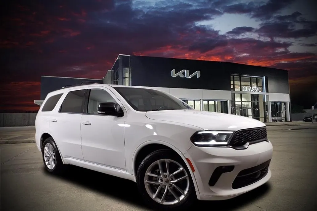 2023 Dodge Durango GT Plus photo 1
