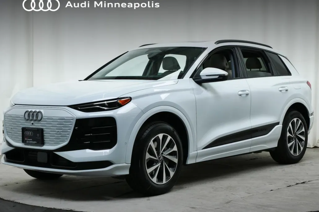 2025 Audi Q6 E-tron Premium photo 1