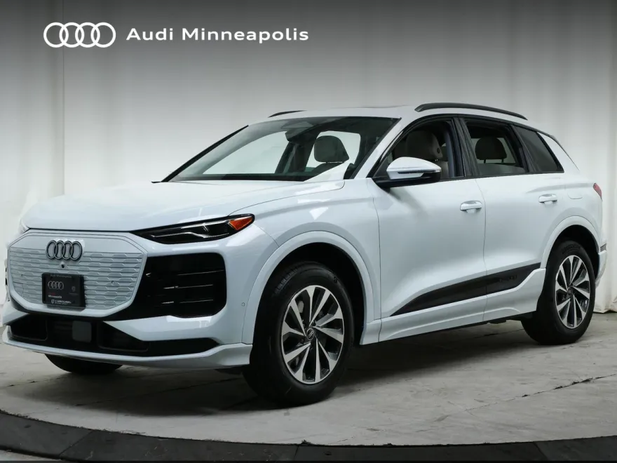 2025 Audi Q6 E-tron Premium photo 1