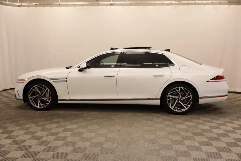 2024 Genesis G90 3.5T photo 1