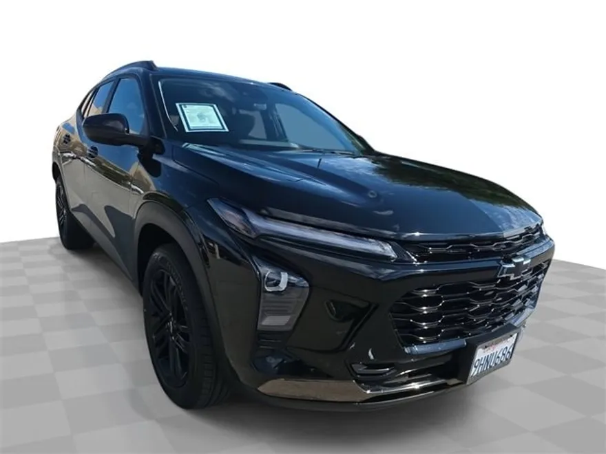 2024 Chevrolet Trax ACTIV photo 1
