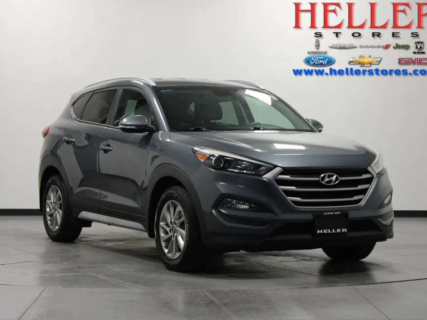 2017 Hyundai Tucson SE Plus photo 1