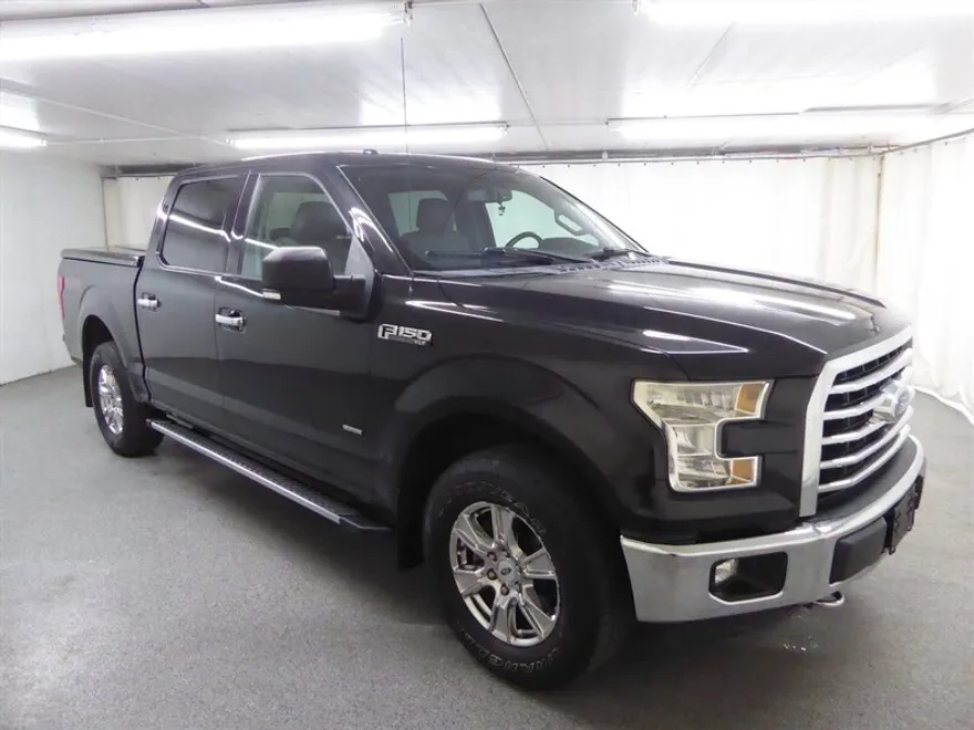 2015 Ford F-150 XLT photo 1