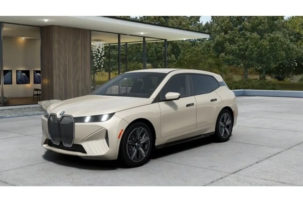 2026 Bmw iX photo 1