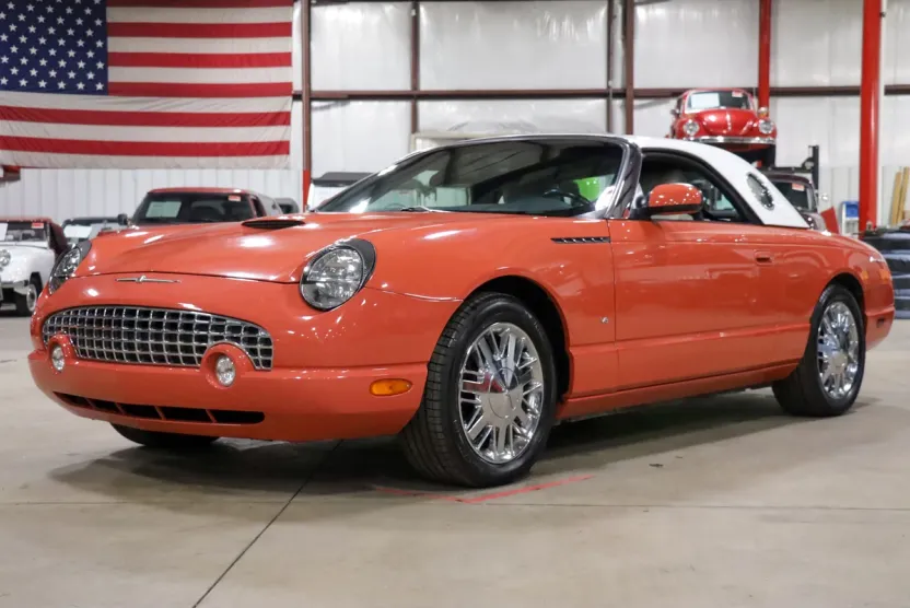 2003 Ford Thunderbird photo 1