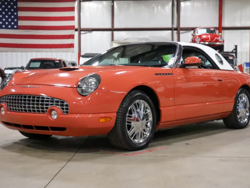 2003 Ford Thunderbird photo 1