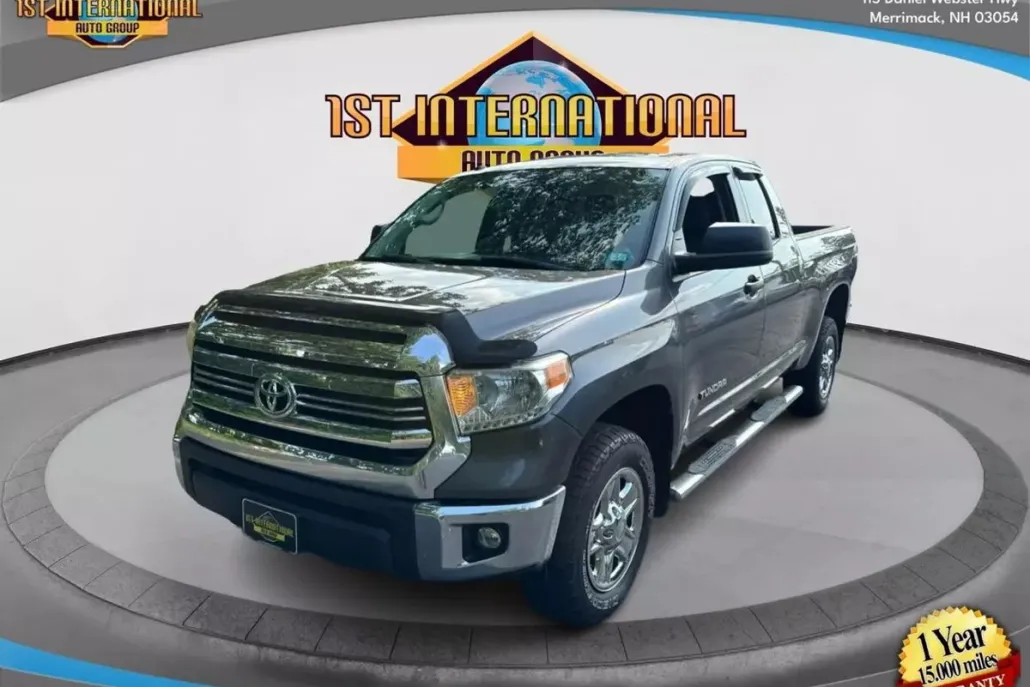 2016 Toyota Tundra Double Cab SR5 photo 1