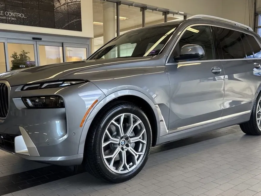 2025 Bmw X7 xDrive40i photo 1