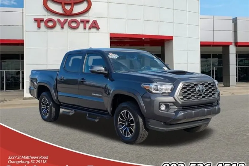 2023 Toyota Tacoma TRD Off-Road photo 1