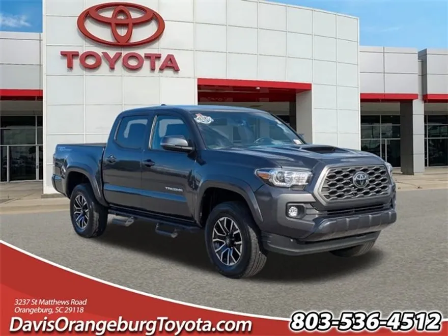 2023 Toyota Tacoma TRD Off-Road photo 1