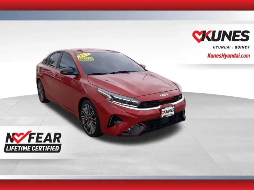 2023 Kia Forte GT photo 1