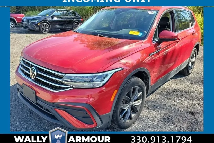 2022 Volkswagen Tiguan SE photo 1