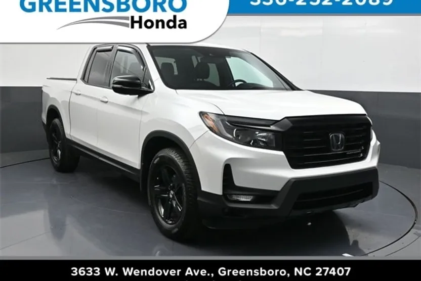 2021 Honda Ridgeline Black Edition photo 1