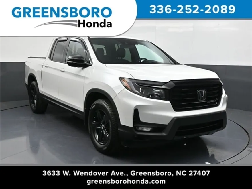 2021 Honda Ridgeline Black Edition photo 1
