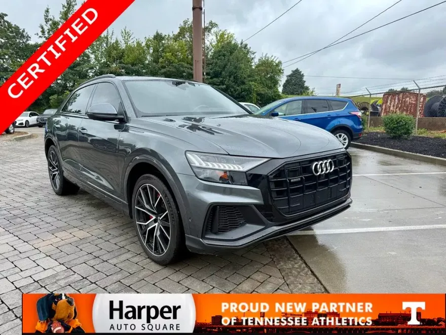 2020 Audi Q8 55 Prestige photo 1