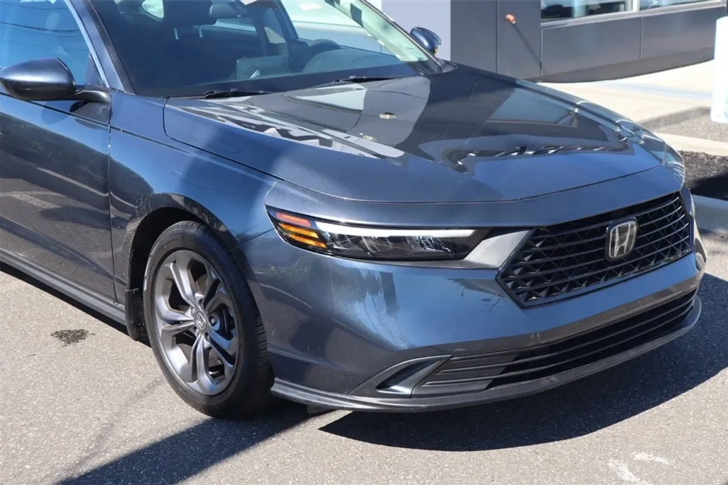 2023 Honda Accord EX photo 1