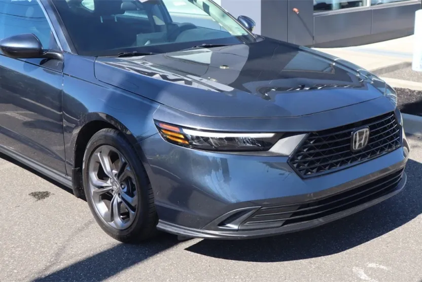 2023 Honda Accord EX photo 1