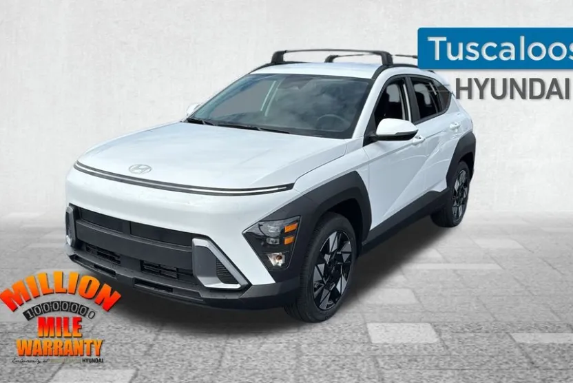 2025 Hyundai Kona SEL photo 1