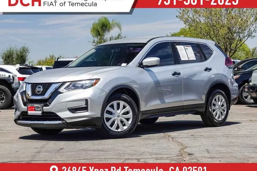 2018 Nissan Rogue S photo 1
