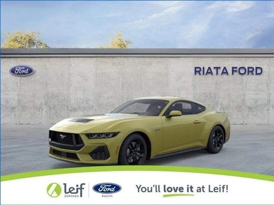 2025 Ford Mustang GT photo 1
