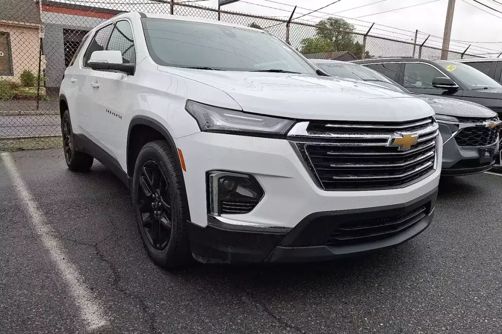 2023 Chevrolet Traverse Cloth photo 1