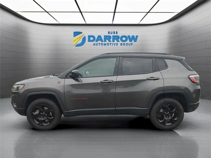 2023 Jeep Compass Trailhawk photo 1