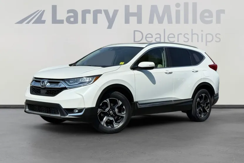 2019 Honda CR-V Touring photo 1