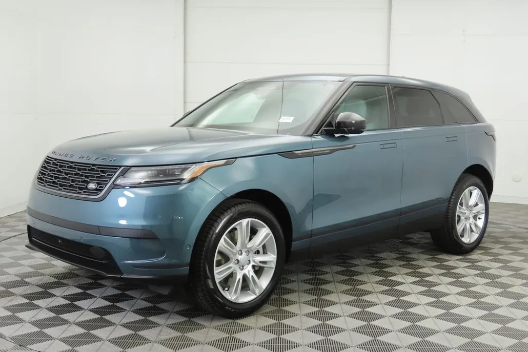 2026 Land Rover Range Rover Velar S photo 1