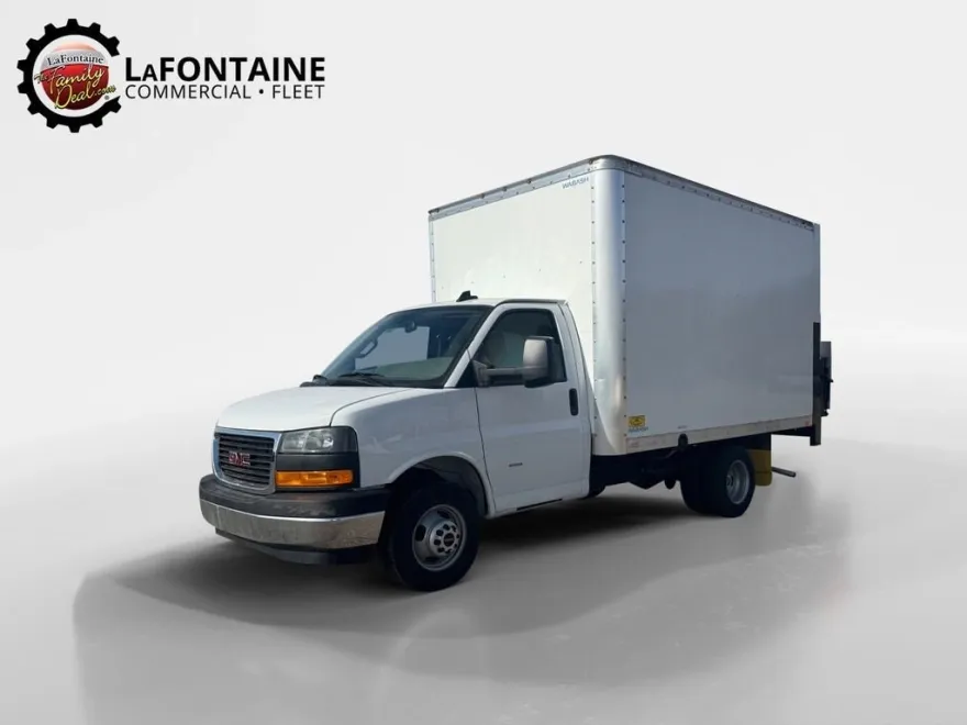2024 Gmc Savana Cutaway 3500 photo 1