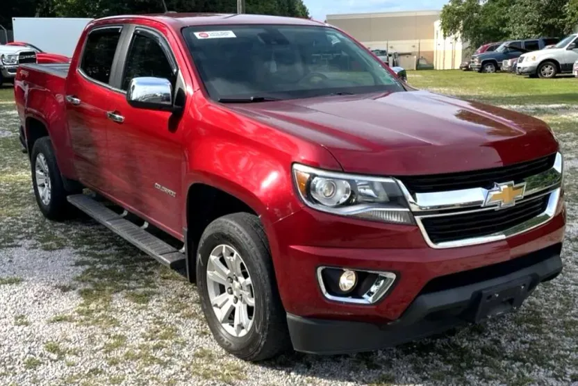 2019 Chevrolet Colorado LT photo 1