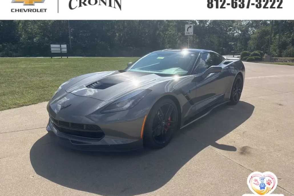 2015 Chevrolet Corvette Stingray Z51 1LT photo 1