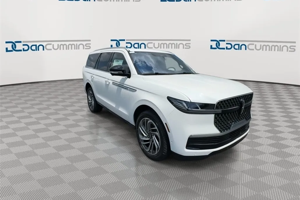 2025 Lincoln Navigator Reserve photo 1