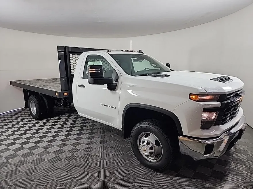 2025 Chevrolet Silverado 3500HD Work Truck photo 1