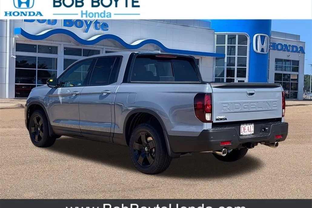 2026 Honda Ridgeline Black Edition photo 1